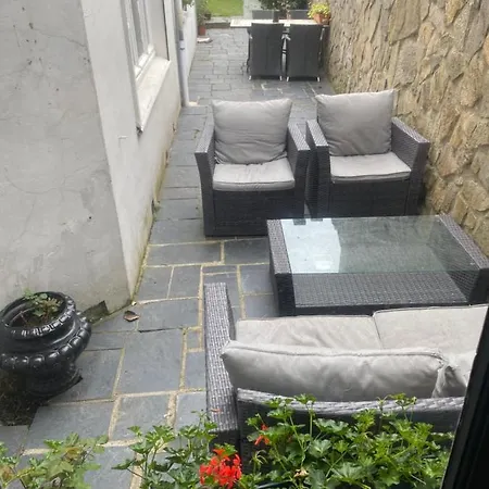 Delbarre Bed & Breakfast Desvres